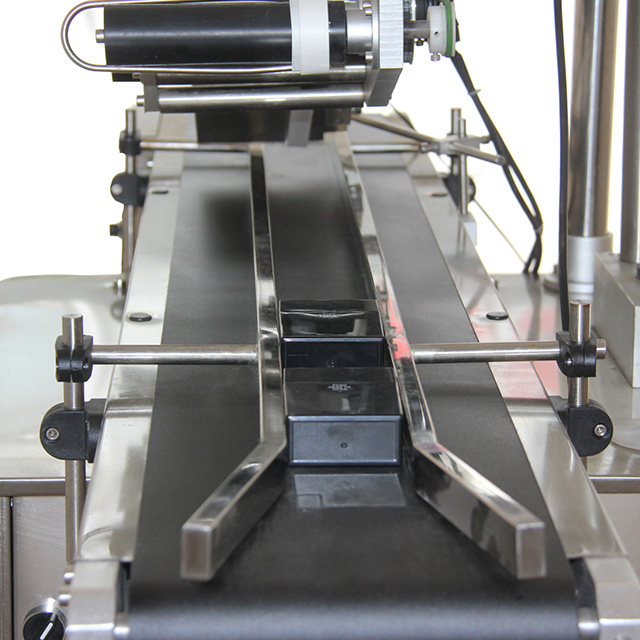 Side Labeling Machine Structure MT-220T