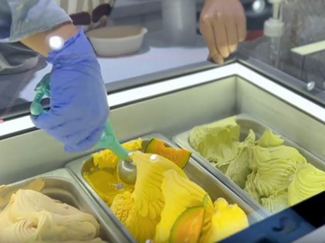 COUNTER TOP ICE CREAM SHOWCASE SHC-ICR65L