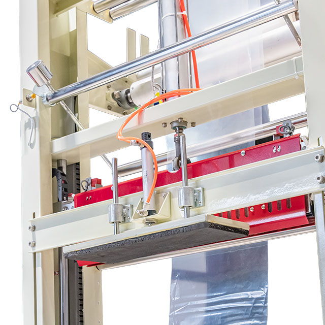 Semi Automatic Sleeve Sealer ST-6040Q