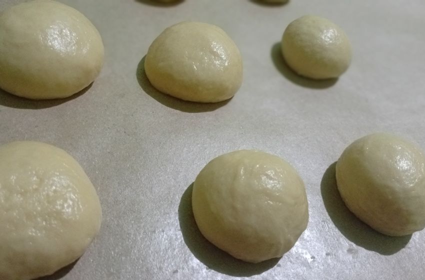 Kenapa Adonan Sering Overmix? Penyebab, Dampak, dan Solusinya untuk Bakery di Medan