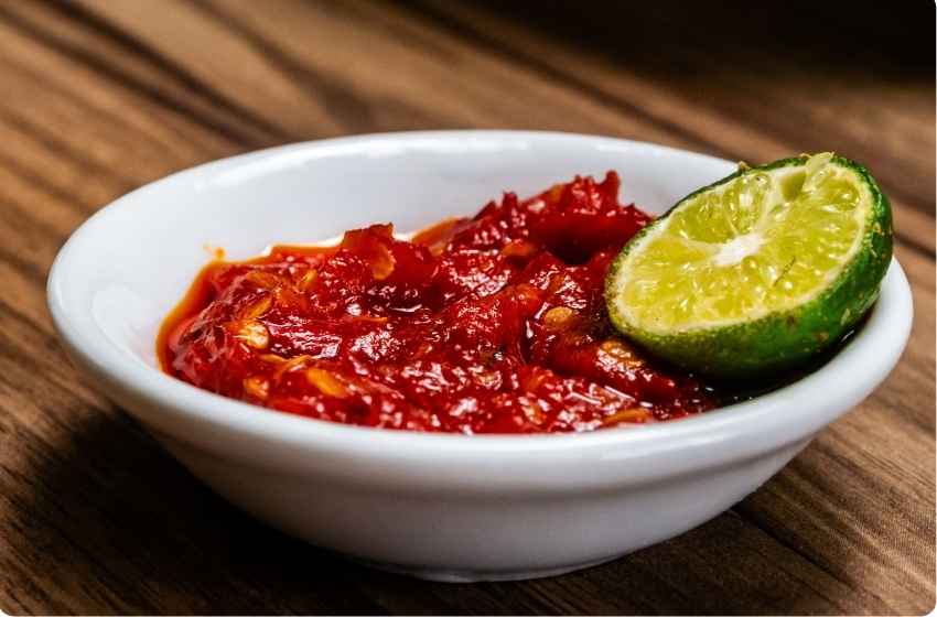 Produksi Sambal Mulai Banyak? Kapan Harus Menggunakan Mesin?