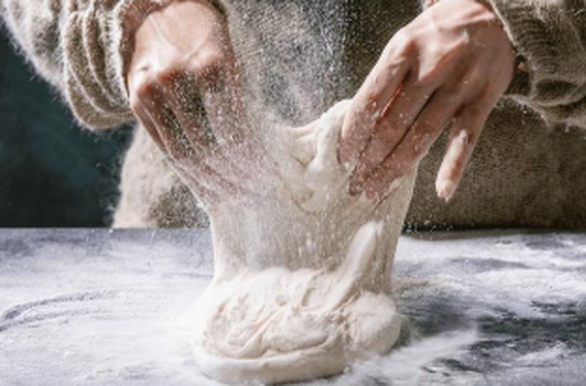 Overmix vs Undermix pada Adonan Bakery: Kesalahan yang Sering Membuat Produk Gagal