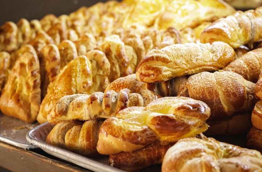 Dari Skala Rumahan ke Skala Profesional: Kapan Harus Upgrade Mesin Bakery di Bali?