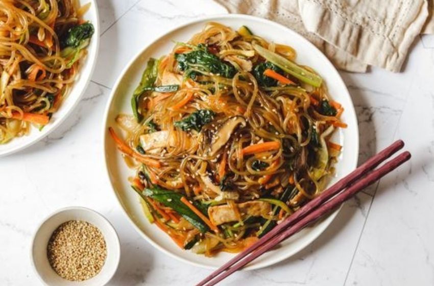 japchae dimakan sajikan saat acara keluarga