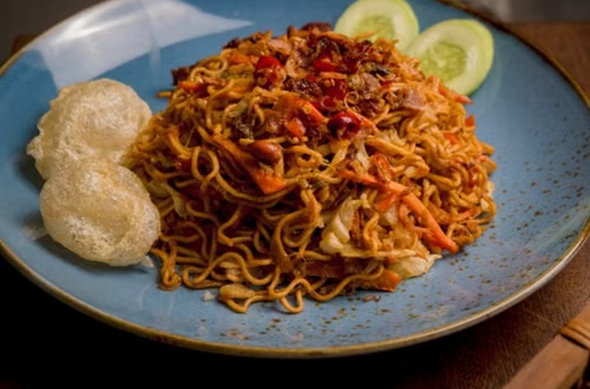 NOD-200SN Noodle Maker FOMAC untuk Usaha Mie Aceh dan Bakmi di Medan, Produksi Mie Lebih Cepat dan Berkualitas