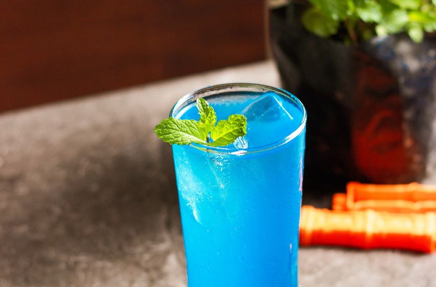 Blue Ocean Ice merupakan minuman olahan dari jeruk