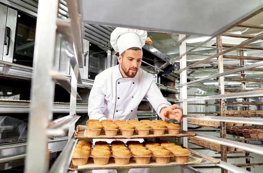 5 Tanda Bakery Anda Sudah Membutuhkan Dough Mixer yang Lebih Besar di Medan