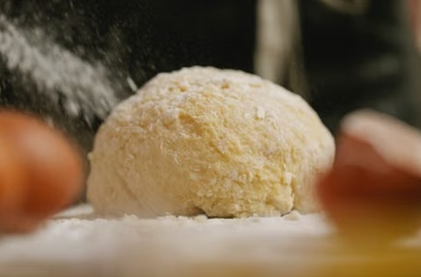 Mesin Press Adonan FOMAC DPR-35T di Surabaya: Solusi Praktis untuk Produksi Bakery dan Usaha Roti