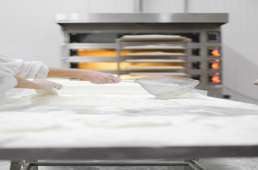 Dough Sheeter DSR-500A dari FOMAC: Rahasia Adonan Tipis dan Konsisten untuk Usaha Bakery