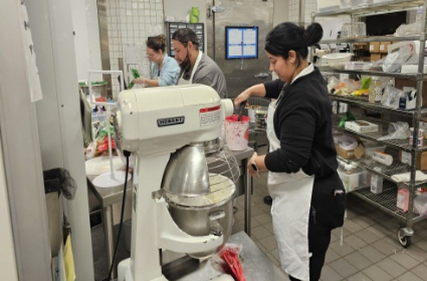 Tempat Beli Mesin Bakery di Surabaya dengan Garansi Resmi dan After Sales Lengkap