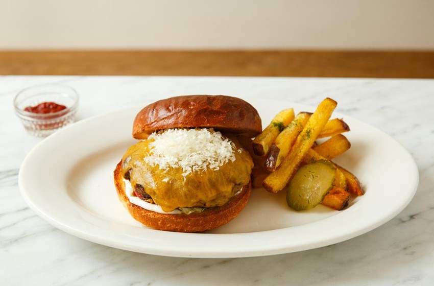 Mixer untuk Produksi Burger Bun di Medan: Kapasitas Berapa yang Ideal untuk UMKM?
