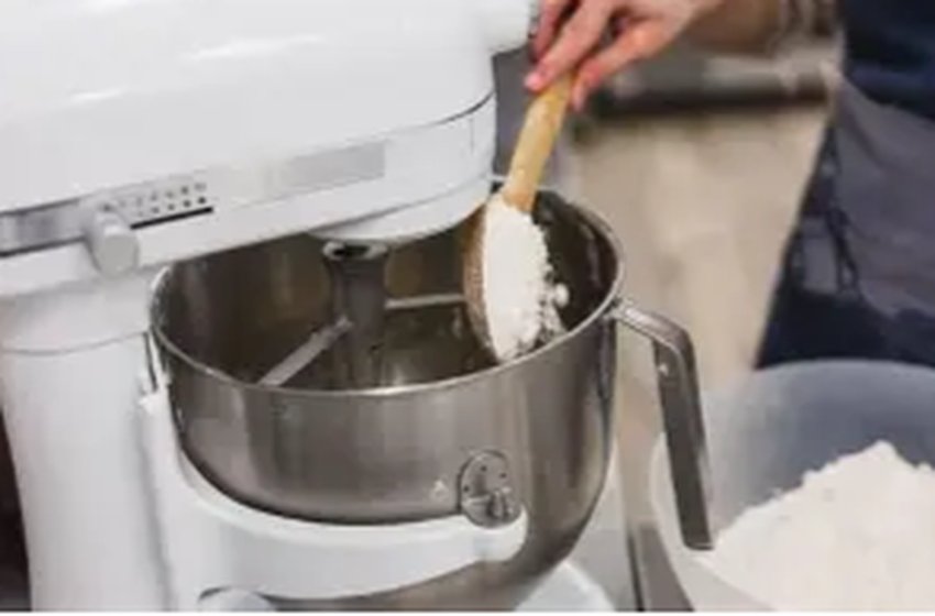 Harga Dough Mixer untuk Usaha Bakery di Medan: Faktor yang Perlu Dipertimbangkan Sebelum Membeli