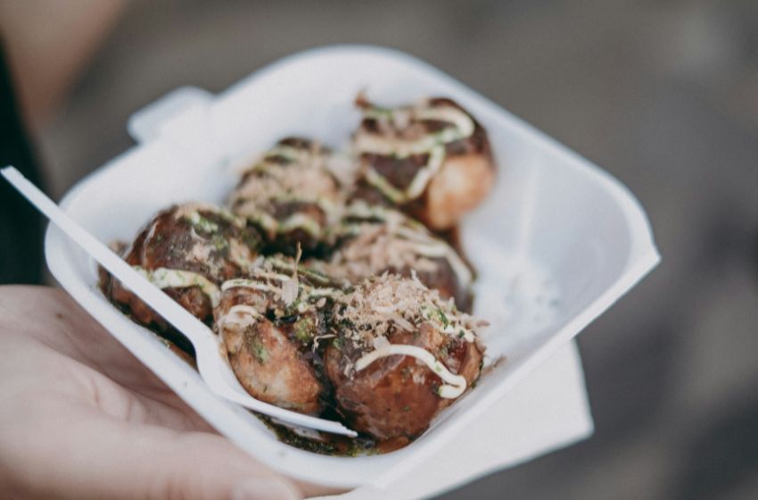 takoyaki yang dijual oleh umkm